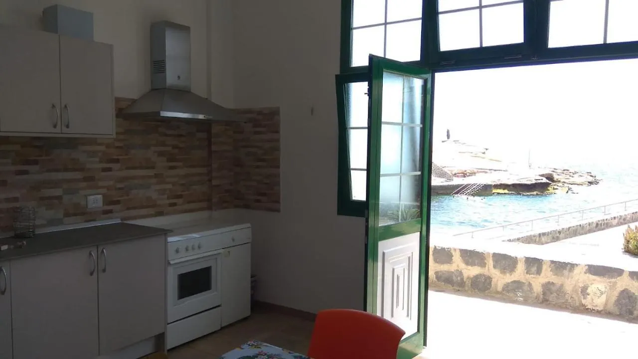 Live Arico Casa Mari Willa La Jaca